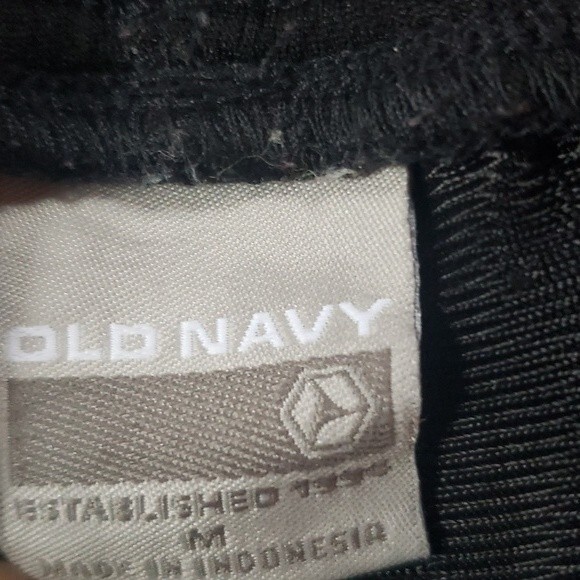 OLD NAVY Boys Youth Medium Shorts Black with white stipes on side - Picture 2 of 3